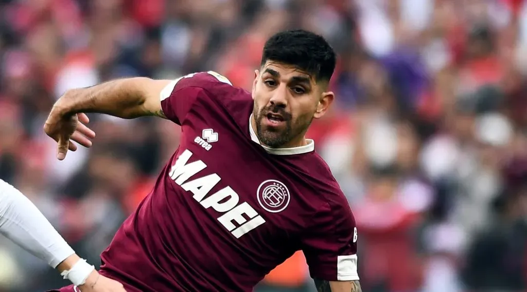 Díaz decidió quedarse en Lanús, pese a que no será considerado.