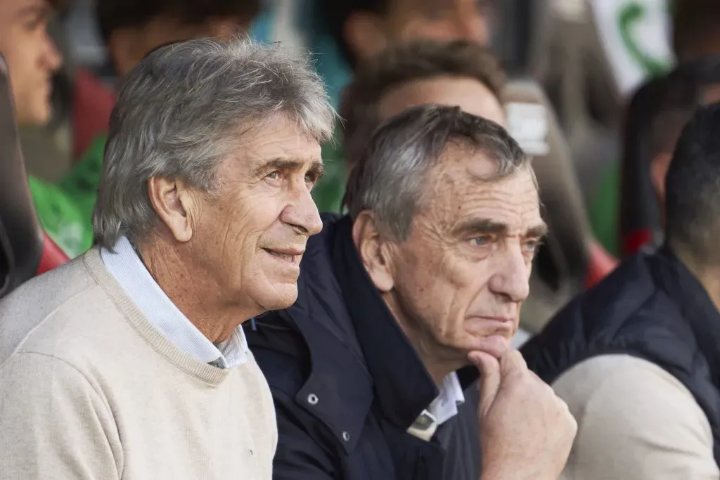 Manuel Pellegrini durante la victoria de Betis. (Photo by Rafa Babot/Getty Images)
