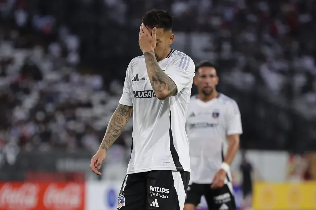 Así salió Javier Correa del Monumental. (Felipe Zanca/Photosport).