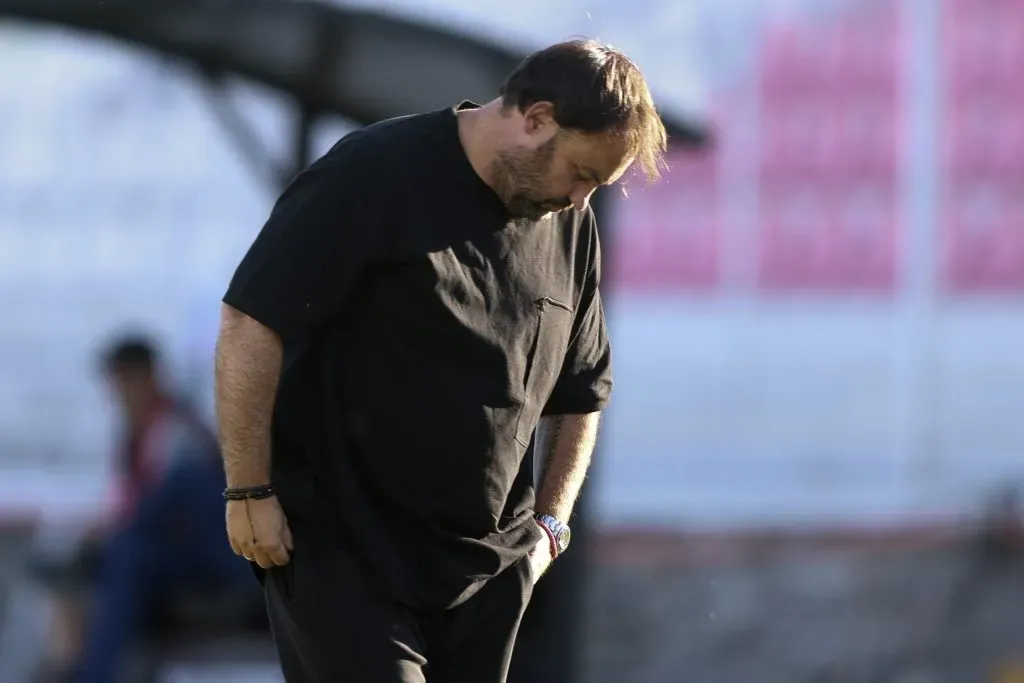 José Luis Sierra en el estadio Municipal de La Cisterna. (Felipe Zanca/Photosport).