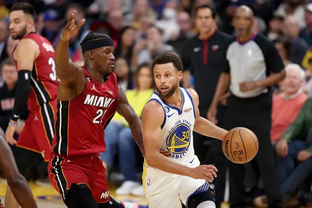 Jimmy Butler se unirá a Stephen Curry por las próximas dos temporadas en los Golden State Warriors. (Foto: Ezra Shaw/Getty Images)