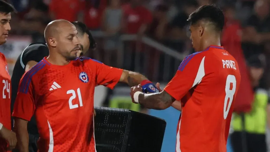 Marcelo Díaz volvió a la Roja y fue capitán.