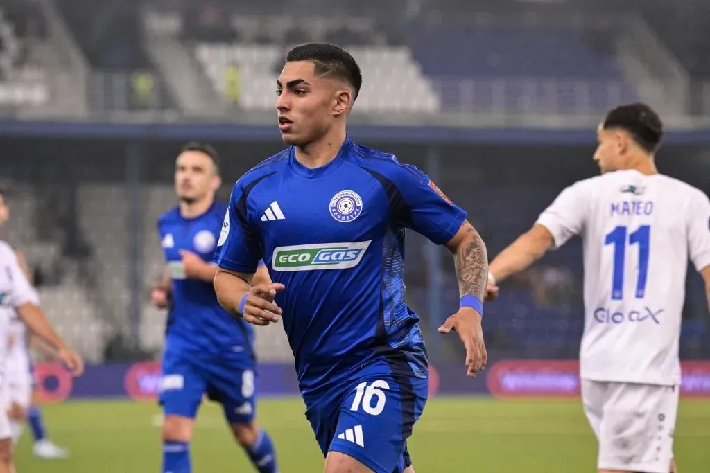 Jordhy Thompson busca salir del Orenburg y fue ofrecido a Colo Colo, pero le dieron un portazo. Foto: Orenburg.