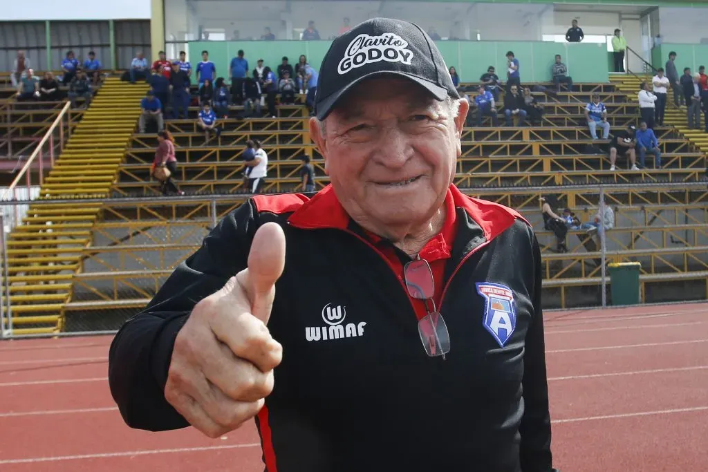 Clavito Godoy en el año 2018, al mando de San Marcos de Arica. Imagen: Photosport