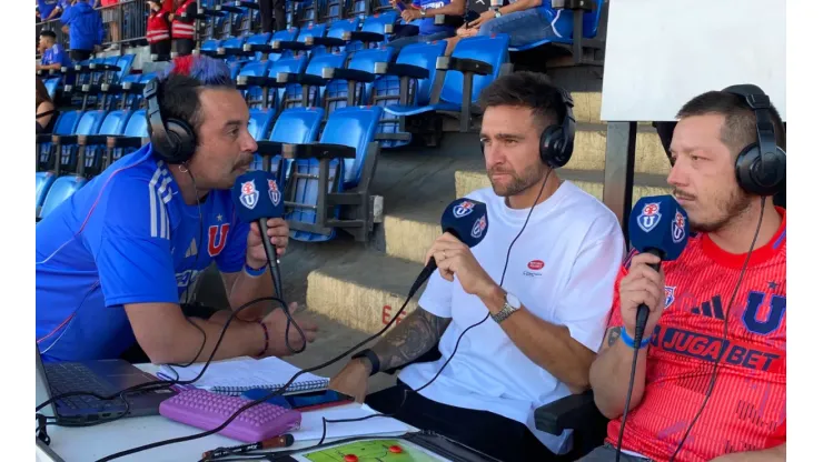 Zaldivia junto a Jota Casanova y Nicolás Miñano. (Foto: Reacts U de Chile).