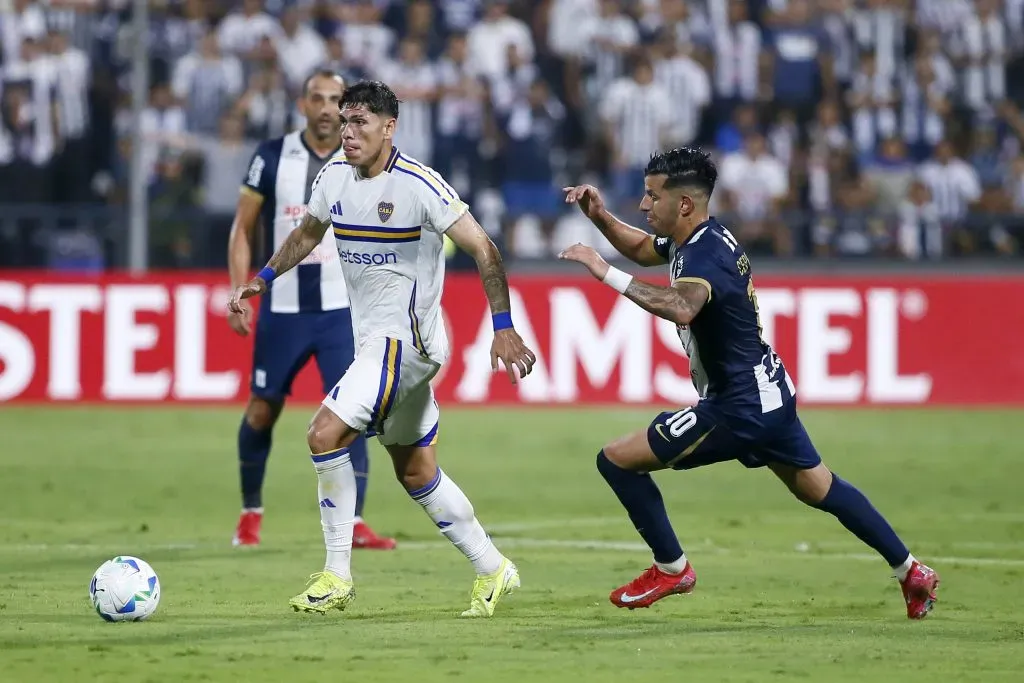 Palacios aportó, pero no consiguió destrabar el partido ante Alianza Lima | Getty Images