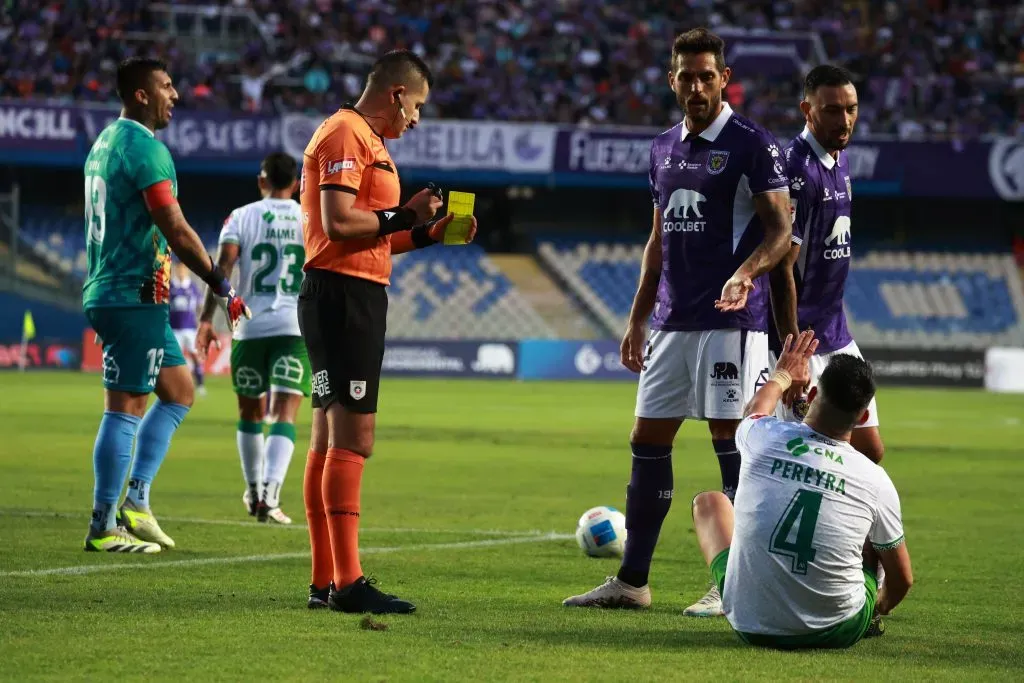 Cristian Droguett fue blanco de muchas críticas en Deportes Temuco. (Eduardo Fortes/Photosport).