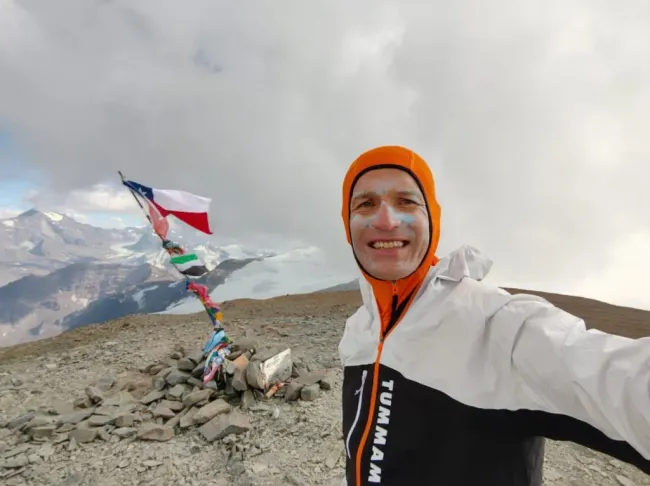 Jose Manuel Cartes, de 44 años, inició una carrera desde el kilómetro cero de nuestra capital