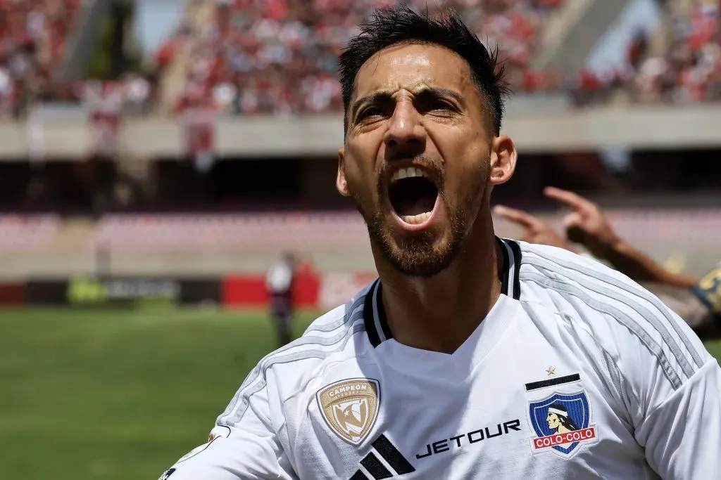 Javier Correa lleva nueve goles oficiales con la camiseta de Colo Colo. | Foto: Photosport.