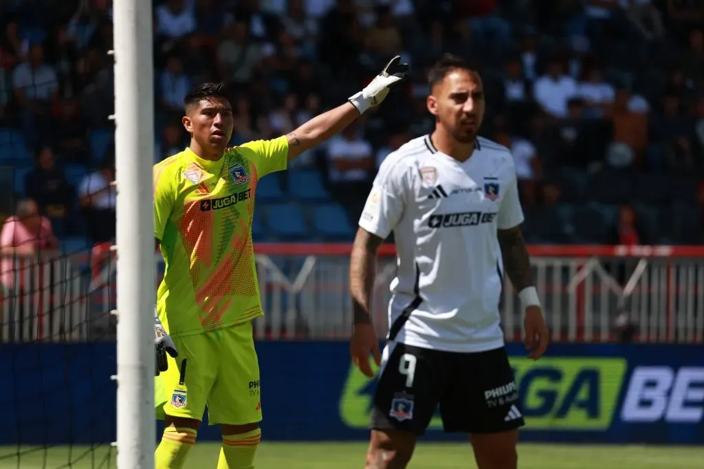 Brayan Cortés y Javier Correa fueron titulares en Colo Colo. (Eduardo Fortes/Photosport).