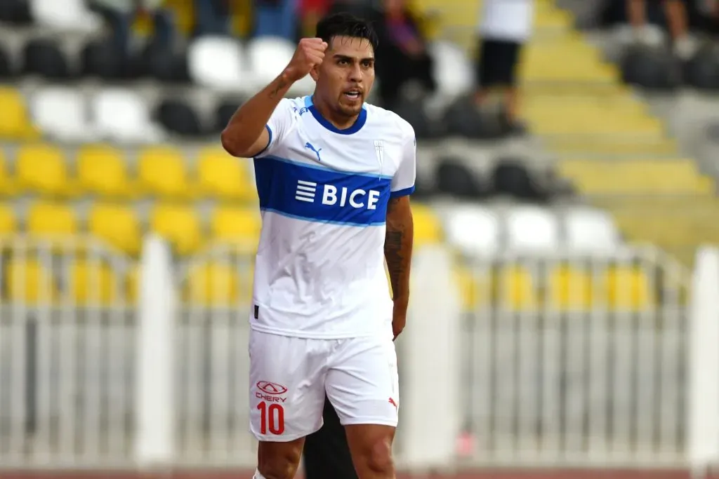César Pinares seguirá jugando en la Primera División tras marcharse de Universidad Católica. | Foto: Photosport.