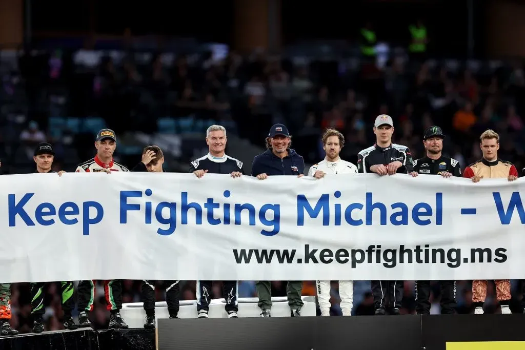 Homenaje a Michael Schumacher en la Race of Champions 2025 (Getty Images).