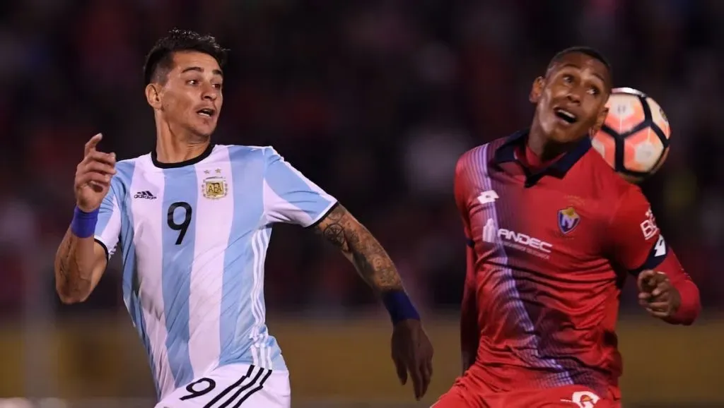 Fernando Zampedri con la camiseta de la Selección Argentina.