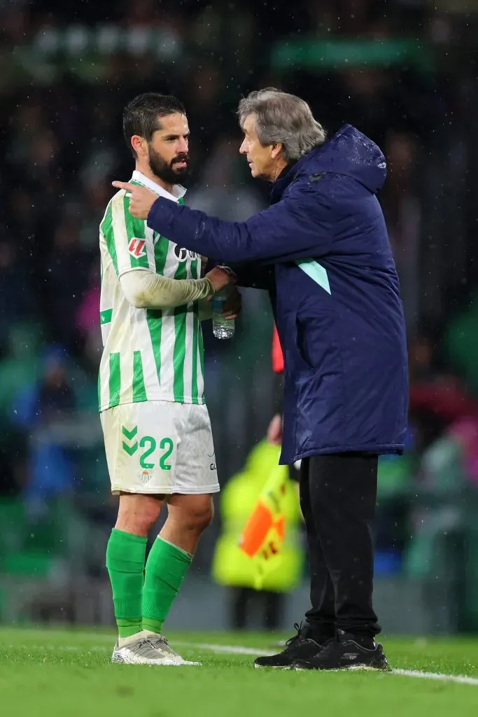 Pellegrini buscará avanzar en Conference League con el Real Betis (Photo by Fran Santiago/Getty Images)