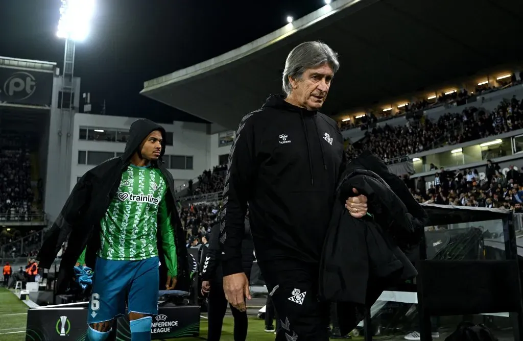 Manuel Pellegrini otra vez hizo historia. Foto: (Photo by Octavio Passos/Getty Images)
