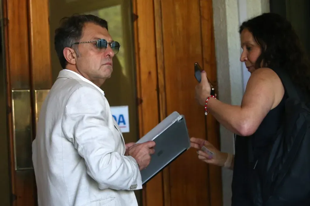 Aníbal Mosa fue agredido en la última reunión de directorio de Blanco y Negro, esto a solo días de los 100 años de Colo Colo. | Foto: Photosport.