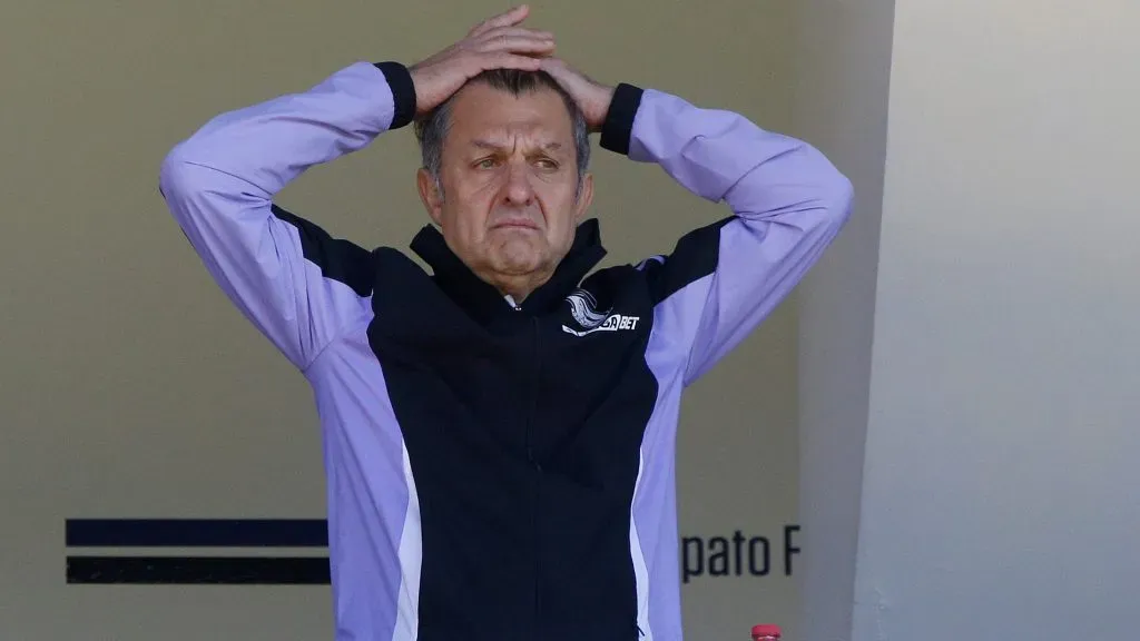 Aníbal Mosa en problemas.