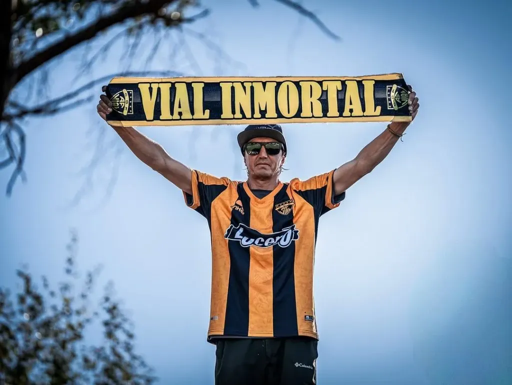 Los hinchas han esperado ver a Fernández Vial nuevamente en una competencia oficial. Foto: Fernandez Vial.