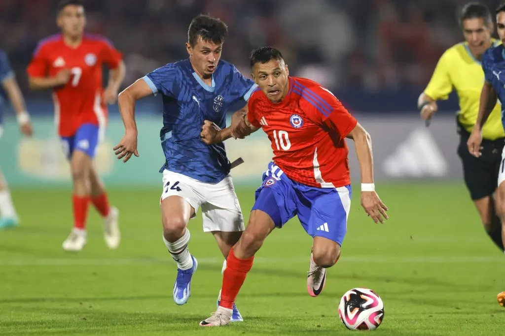 La Roja buscará sumar ante Paraguay en Asunción. (Foto: Felipe Zanca /Photosport)