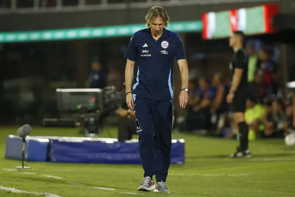 Gareca otra vez perdió con la Roja. Foto: Angelo Saavedra/Photosport