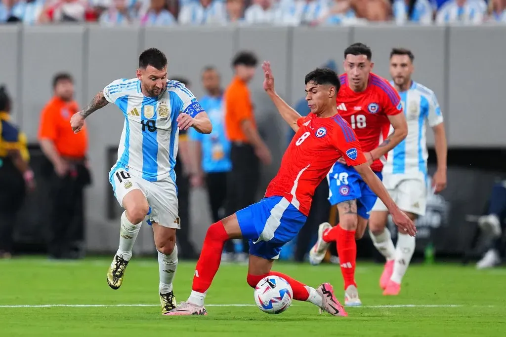 Chile tiene cinco partidos más para luchar por ir al Mundial. Foto: Getty Images.