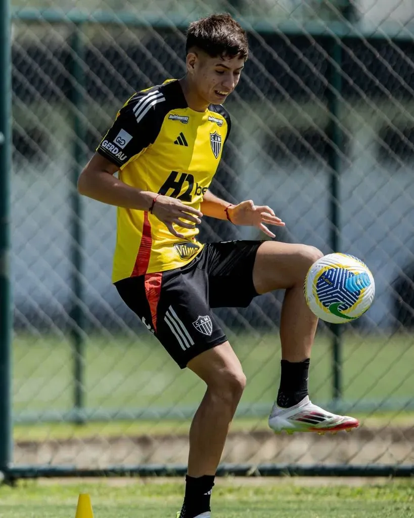 Iván Román ya suma minutos en Atlético Mineiro (Instagram)