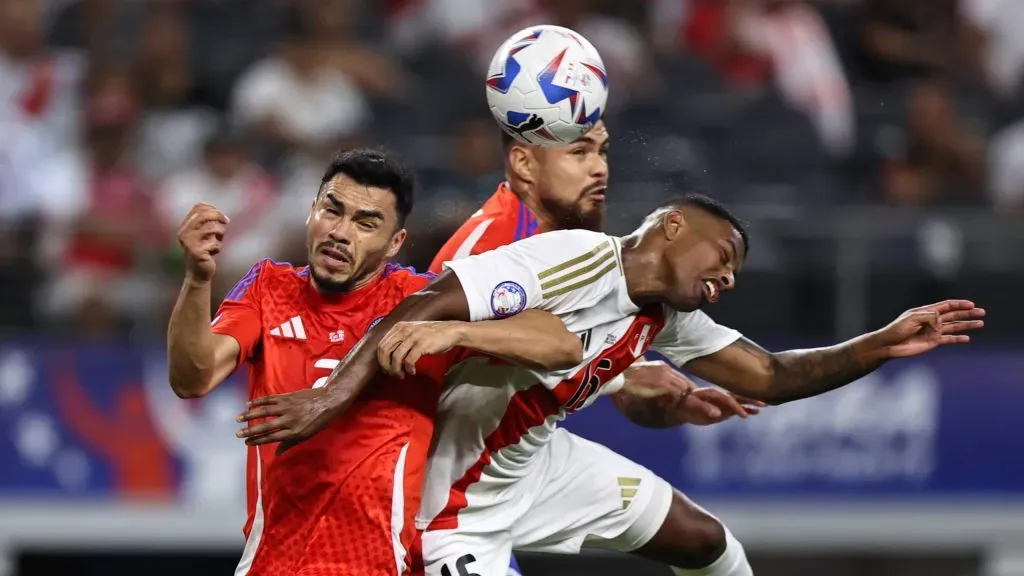 En Perú aprovechan el mal momento de Chile para burlarse.