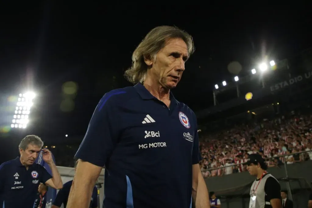 La selección chilena de Ricardo Gareca es colista con apenas 10 puntos y peor diferencia de goles que Perú, que también tiene 10. | Foto: Photosport.
