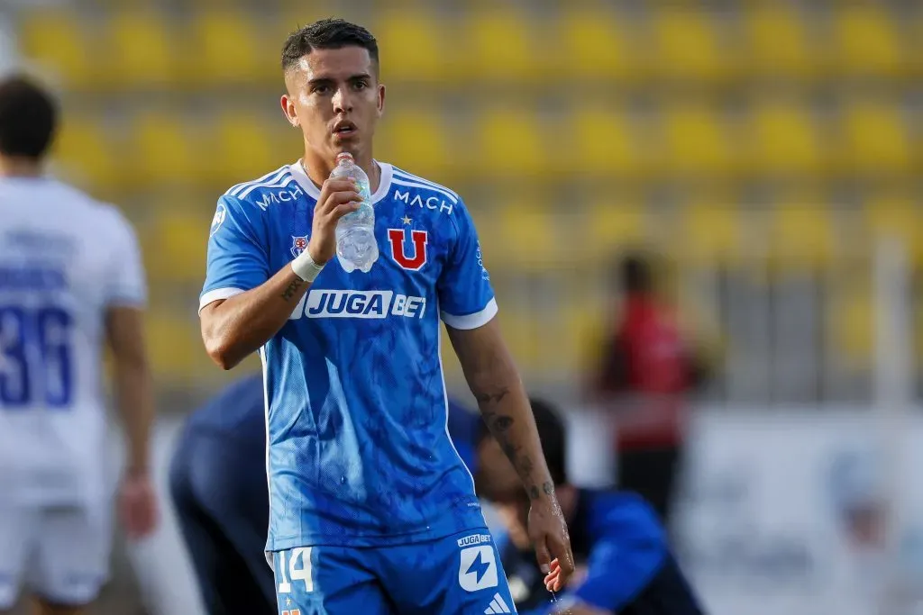 Julián Alfaro ha jugado poco y nada en su regreso a Universidad de Chile. | Foto: Photosport.