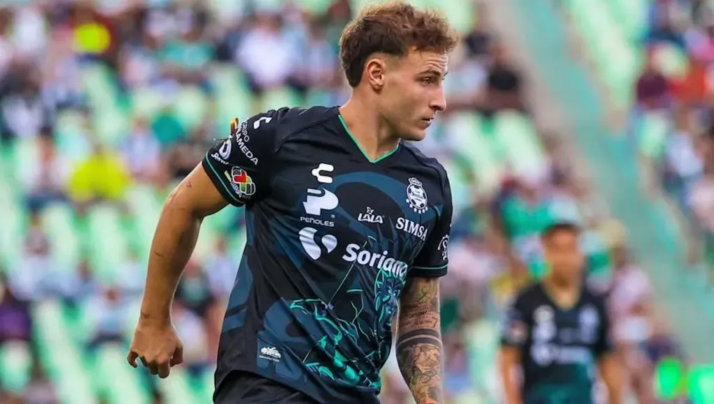 Bruno Barticciotto está gozando de un presente en Santos Laguna. ¿Lo veremos en algún momento con la camiseta de Colo Colo? | Foto: Getty Images.