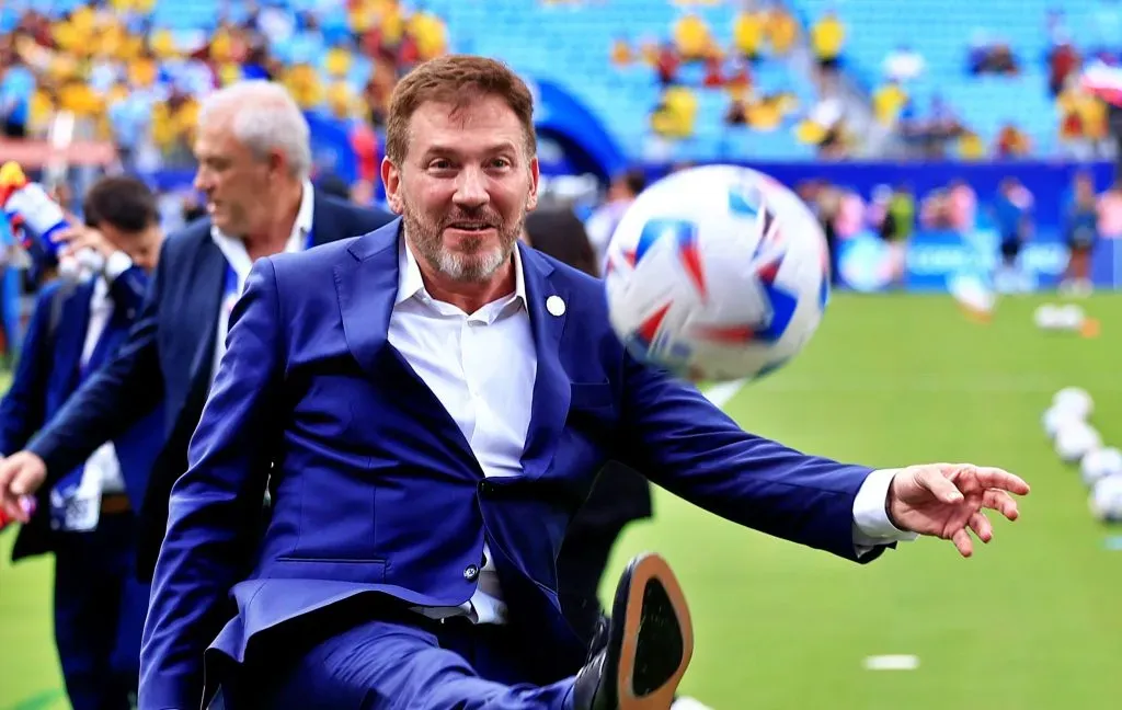 Domínguez quiere un Mundial con 64 países