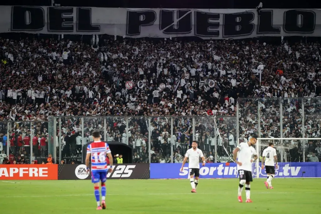 El partido entre Colo Colo y Fortaleza se canceló. Foto: Jonnathan Oyarzun/Photosport