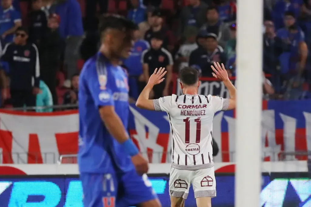 Ángelo Henríquez no celebró el gol que le hizo a la U. Foto: Jonnathan Oyarzun/Photosport