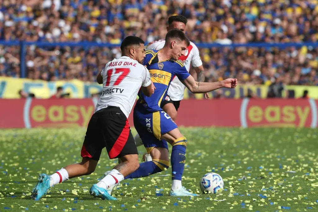 Paulo Díaz no llega al Superclásico contra Boca | Getty Images