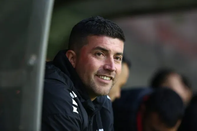 Alejandro Gaete cerró su ciclo de interino en Ñublense con una victoria. (Mauricio Ulloa/Photosport).