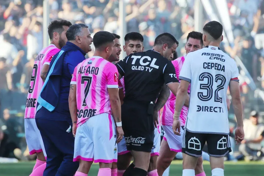 Ronald Fuentes dirigió a Magallanes en 2024. (Jonnathan Oyarzun/Photosport).