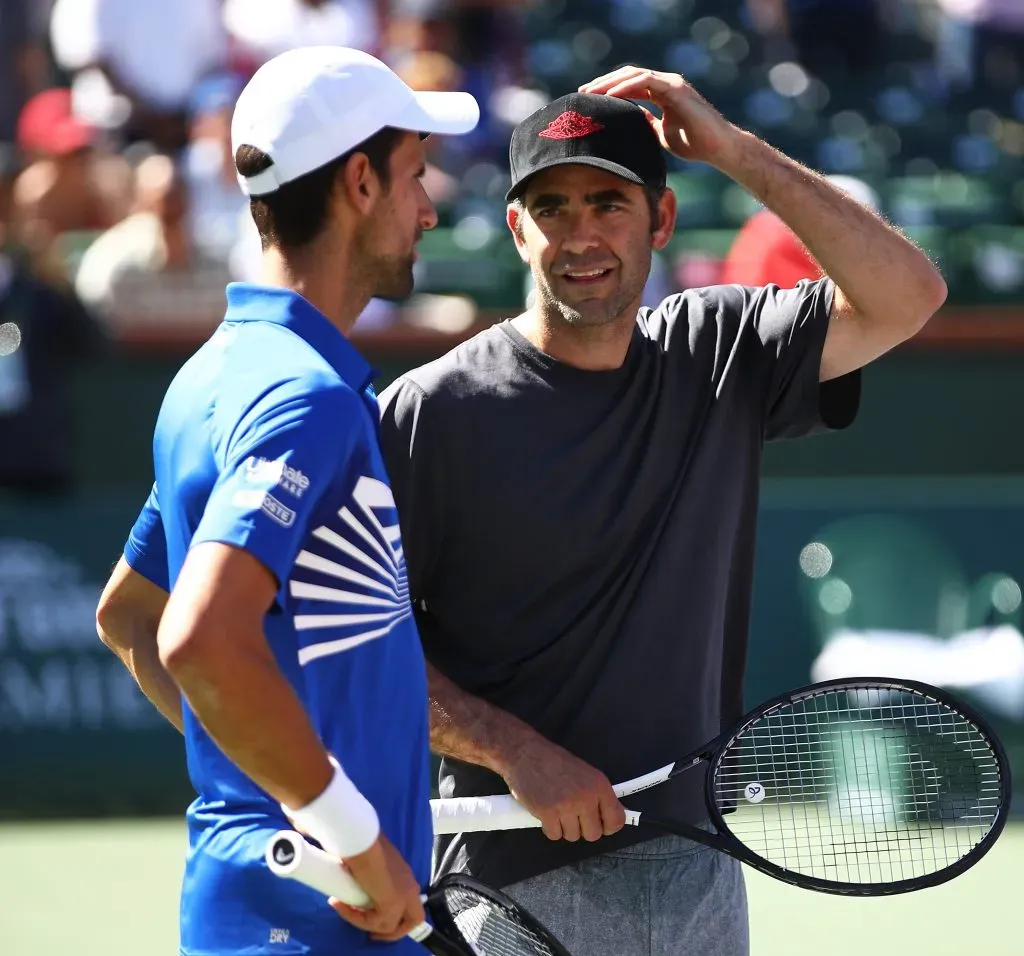 Novak Djokovic y Pete Sampras en Indian Wells 2019 (Getty Images).