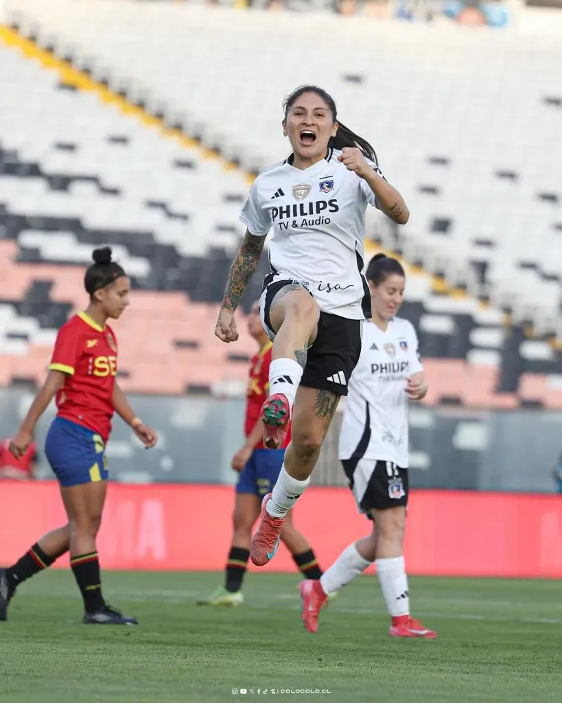 Yenny Acuña se lució como la figura en la victoria frente a Unión Española – @colocolofemenino