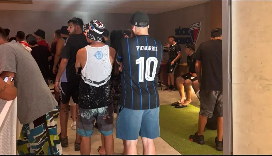Hinchas de Colo Colo compraron entradas en la tienda oficial de Fortaleza