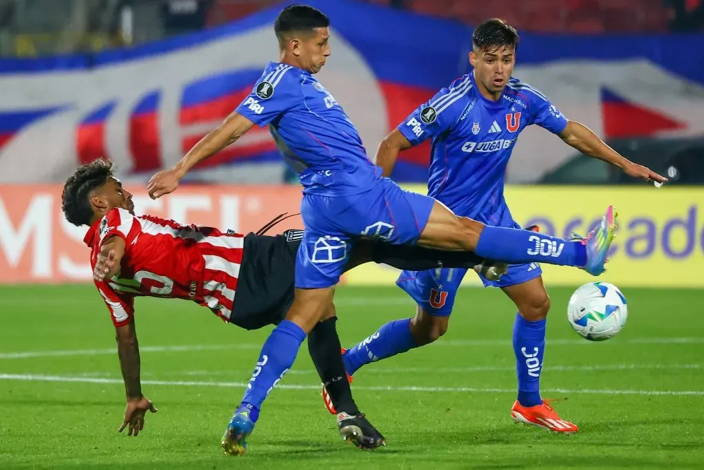 Medina durante el partido contra la U. Imagen: Getty