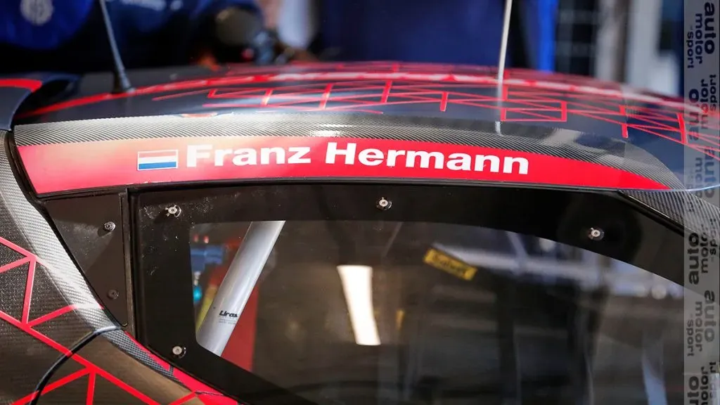 Max Verstappen corre de encubierto bajo el nombre de Franz Hermann.