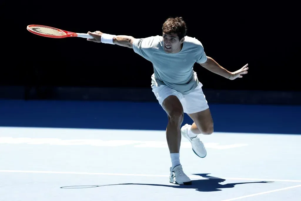 Cristian Garin quiere seguir avanzando en Oeiras. (Photo by Daniel Pockett/Getty Images)