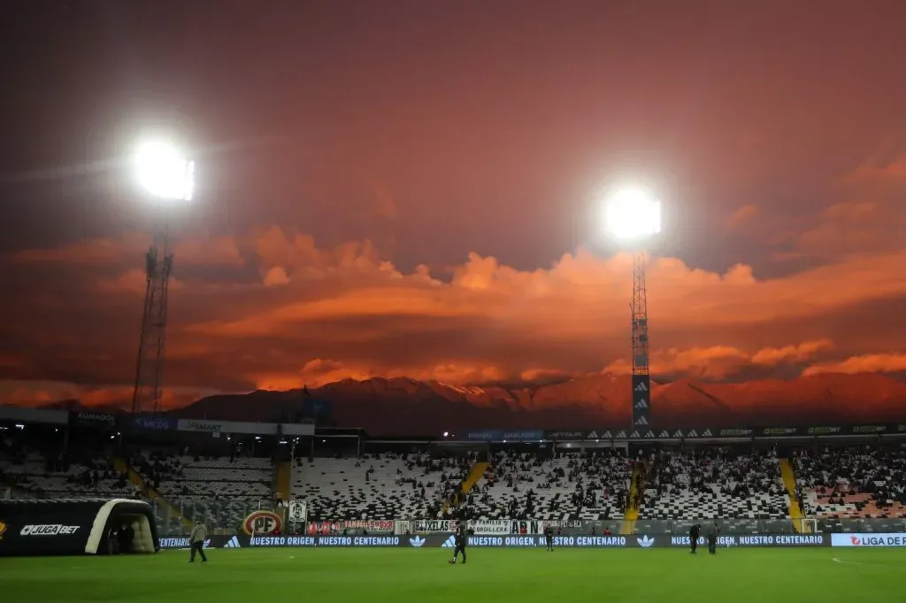 Colo Colo ha llevado menos gente que la U en 5 partidos: también ha tenido reducción de aforo | Photosport