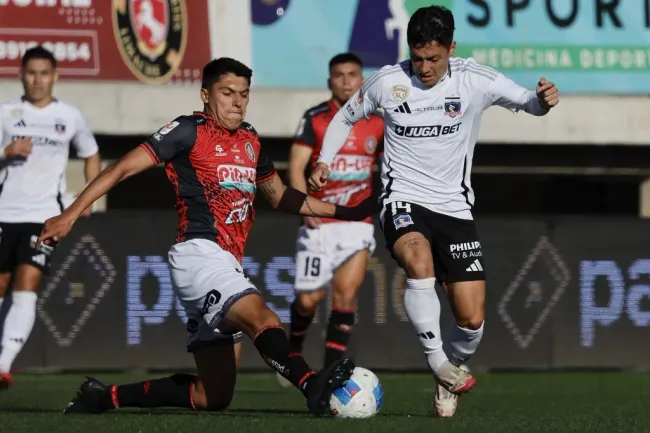 Cristián Zavala apenas ha disputado nueves compromisos en este 2025 de Colo Colo. Pese a su poca continuidad, en el Cacique de momento no tienen intenciones de dejarlo partir. | Foto: Photosport.