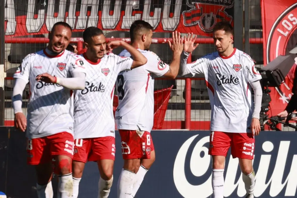 Ñublense ganó ante Huachipato por la Liga de Primera. Foto: Eduardo Fortes/Photosport