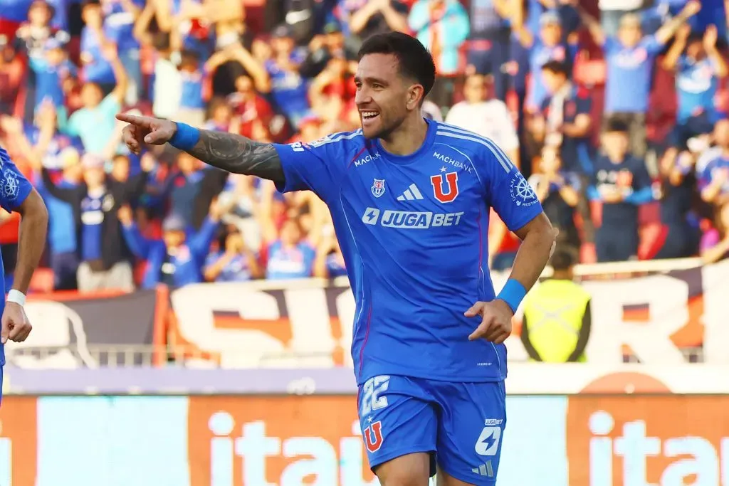 Parte de la celebración de Matías Zaldivia. Jonnathan Oyarzun/Photosport