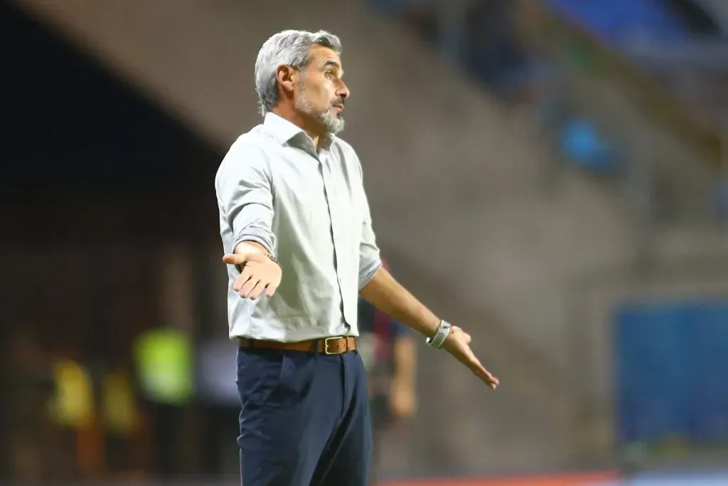 Miguel Ramírez confirmó un nuevo preparador físico para su staff. (Alex Diaz/Photosport).
