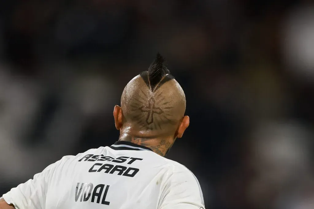 Arturo Vidal contó que su contrato tiene una cláusula de renovación automática. (Felipe Zanca/Photosport).