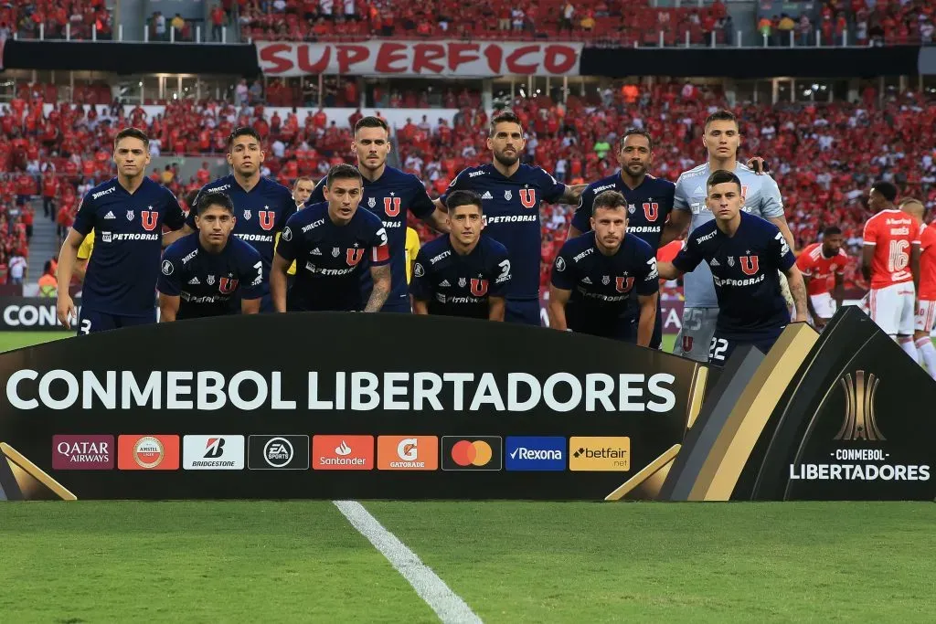 Cristóbal Campos se estrenó en la U en un duelo de Copa Libertadores en Brasil. (Photo by Buda Mendes/Getty Images)