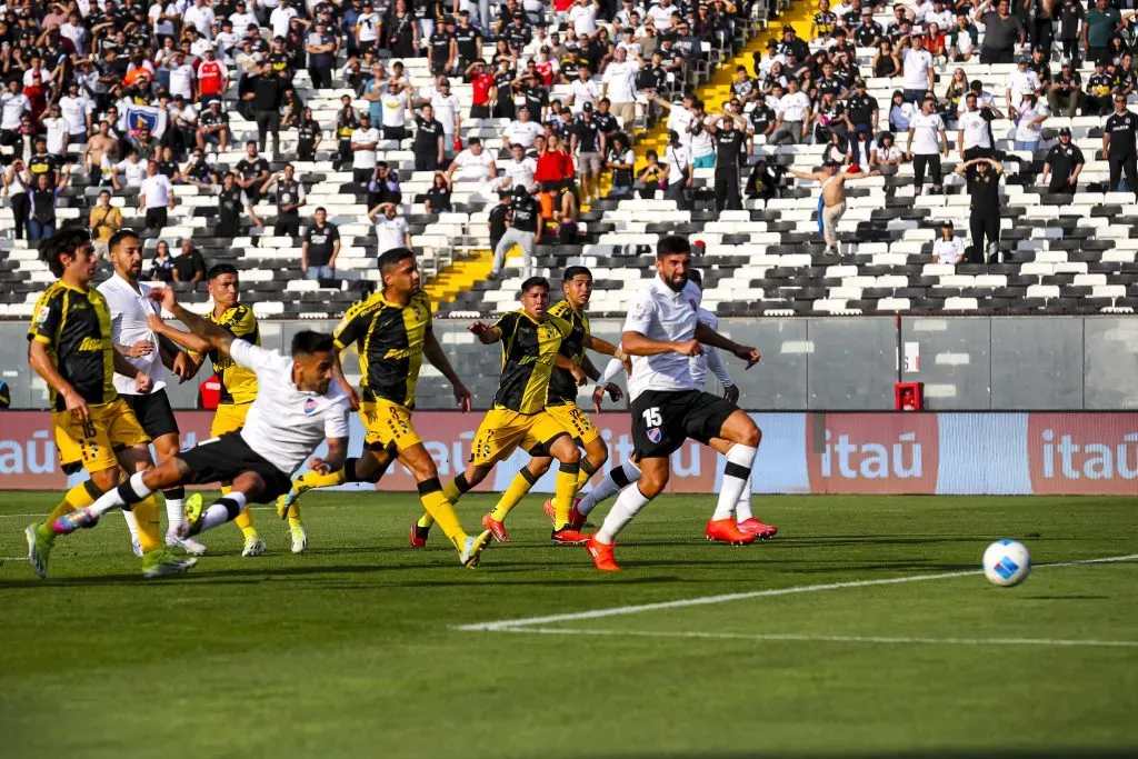 El gol de Marcos Bolados para abrir la cuenta. (Pepe Alvujar/Photosport).